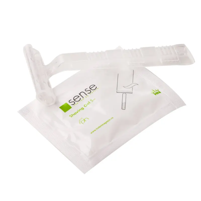 Set crema si aparat de ras pentru hotel